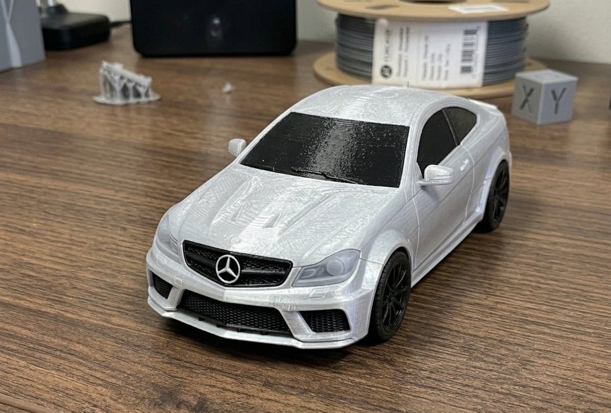 Mercedes C63 AMG Maketi